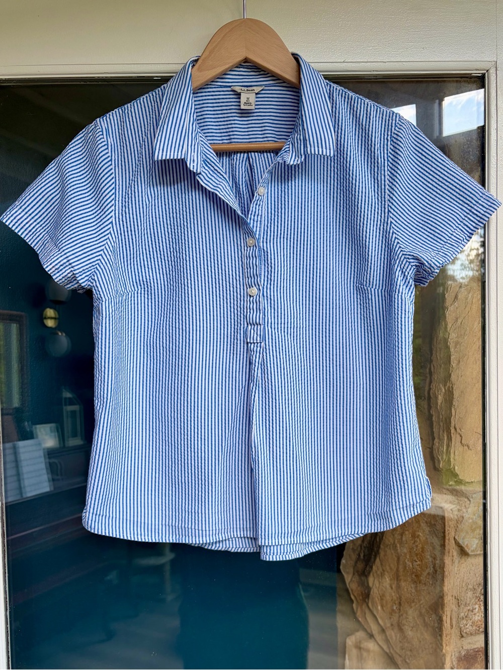 L.L.Bean Seersucker Polo Shirt Blue White Stripe Medium Petite